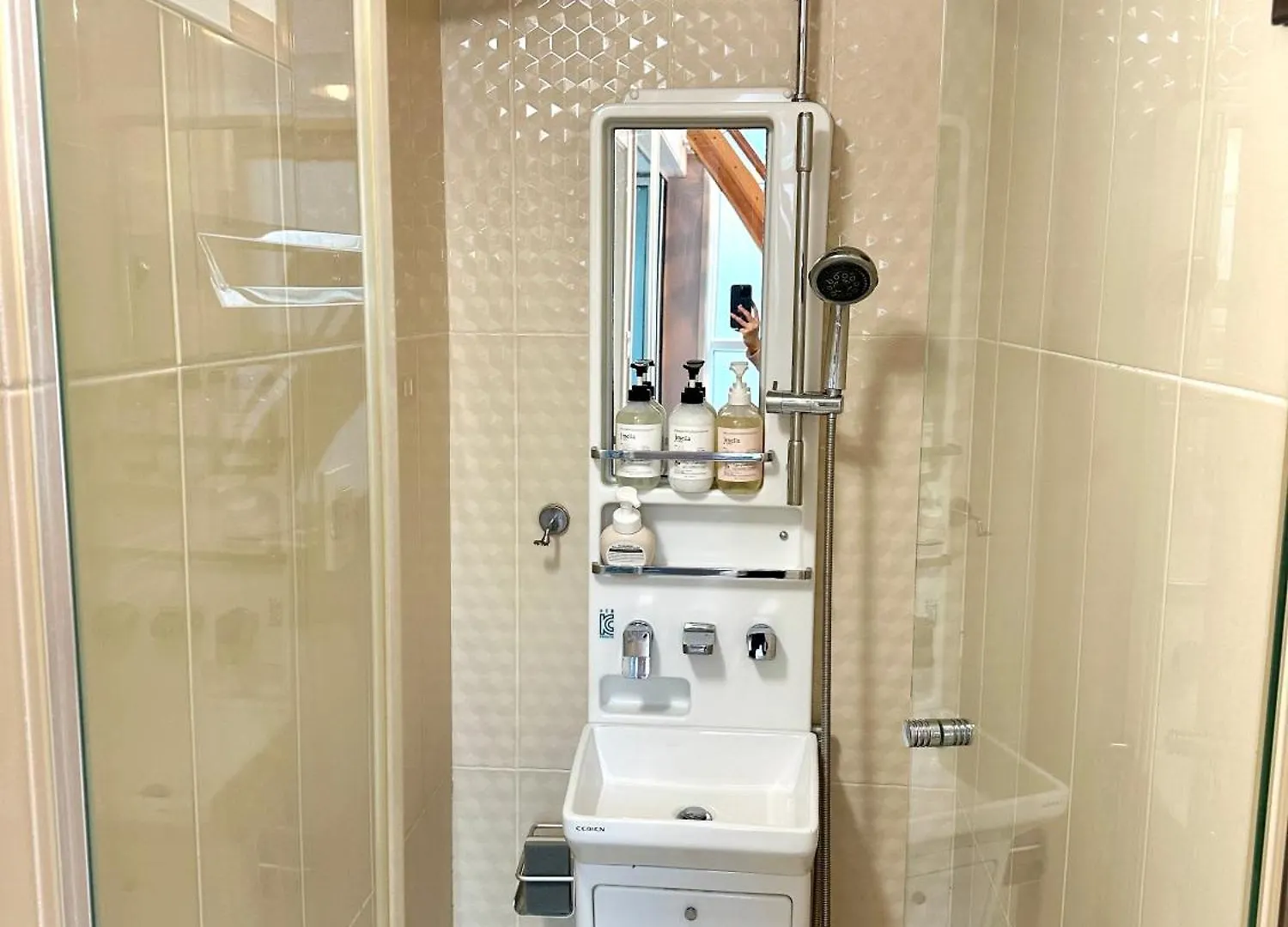4Th Floor Entire Gangnam Apartment Seul